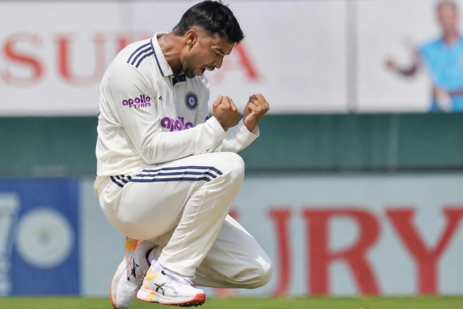 Manav Suthar Six Wickets celebration during India vs Afghanistan Test debut match