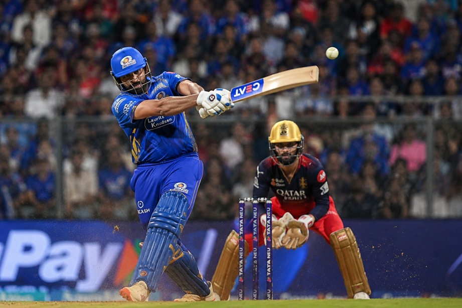 MI vs RCB Timeline 2026 featuring Mumbai Indians vs Royal Challengers Bengaluru IPL rivalry