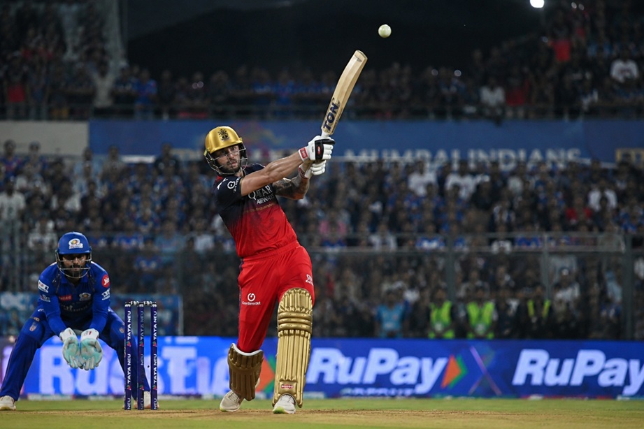MI vs RCB Timeline 2026 featuring Mumbai Indians vs Royal Challengers Bengaluru IPL rivalry
