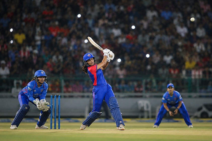 Delhi Capitals Women vs Mumbai Indians Women scorecard showing Jemimah Rodrigues batting in WPL 2026