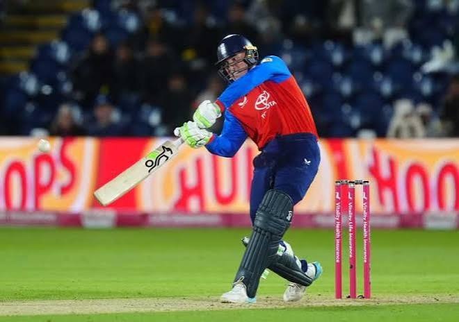 England vs Sri Lanka Match 2026 cricket preview featuring England and Sri Lanka players on the field.