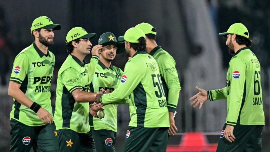 Pakistan England 2nd ODI 2026 live match action at Rawalpindi Cricket Stadium