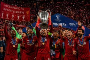 2018/2019 Football Season Analysis featuring Liverpool and Manchester City title race