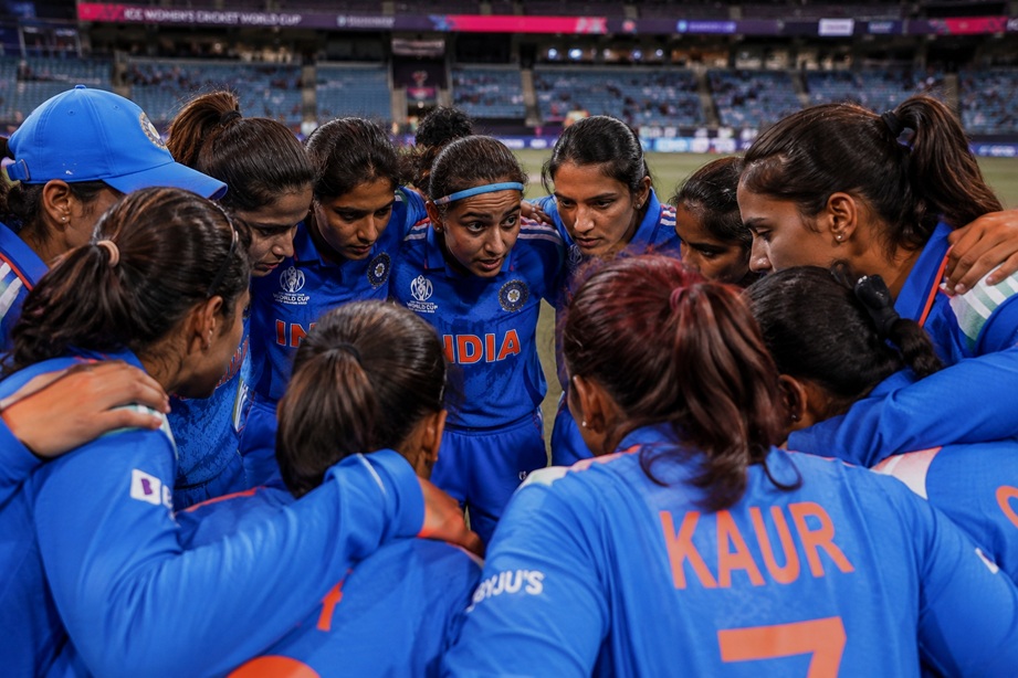 IND-W vs SA-W live score match between India Women and South Africa Women at Women's T20 World Cup 2026