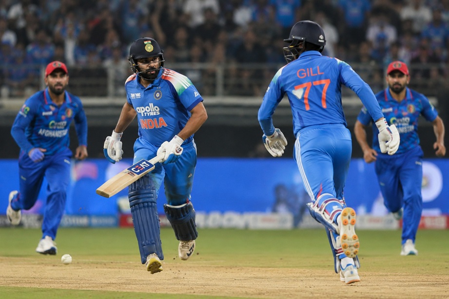 Rohit Sharma Run Out after misunderstanding with Shubman Gill during India vs Afghanistan ODI